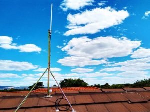 Ground-Helium-Antennas