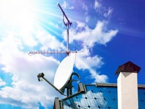 ﻿antenna inside roof